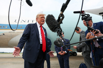 Смена тактики: Почему Трамп внезапно ускоряет сроки урегулирования конфликта в Украине