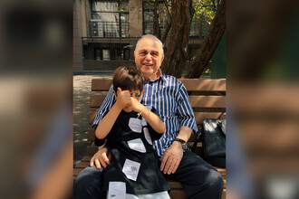 Евгений Петросян поделился трогательной семейной фотографией и признался в переосмыслении ценностей