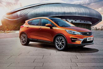 Неочевидные недостатки Geely GS: мнение эксперта и сравнение с конкурентами