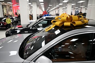 Спрос на новые автомобили в России снижается: анализ дилерской сети и ключевые факторы
