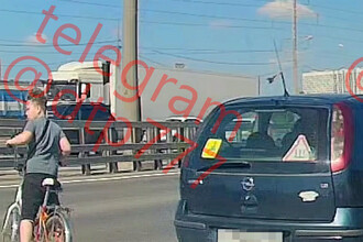 Опасный переход: велосипедист едва не попал под колеса на Ярославском шоссе