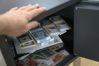 Ярославцы стали жертвами финансовой пирамиды: потеряли миллионы