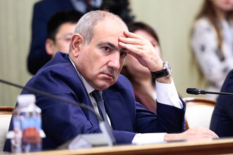 Пашинян взял отпуск, укрепляются связи с Россией и ЕС