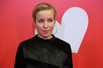 Бывшая актриса Шалаева неожиданно стала таксистом в Париже