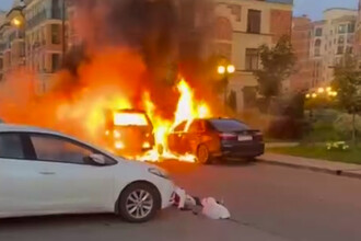 В Подмосковье вспыхнули автомобили: причины возгорания выясняются
