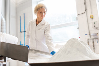 Мошенничество с молочной продукцией и хищение бюджетных средств: новые громкие дела в России