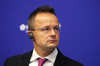 Сийярто призывает не срывать мирные переговоры по Украине