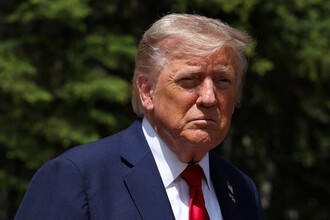 Трамп отвергает обвинения в связи с новым расследованием ‘Рашагейта’