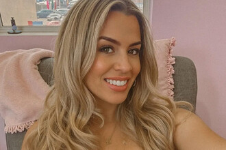 От разочарования к успеху: История матери троих, которая выбрала OnlyFans ради семьи