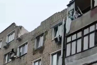 Оставленные без помощи: Жители разрушенного дома в Ершове рассказывают о безразличии властей