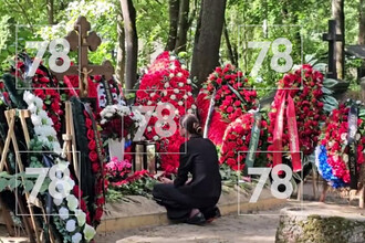 Трагическая встреча у могилы: Полина Копылова посетила место смерти Романа Старовойта