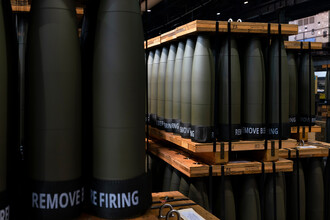 Украина рассматривает возможность приобретения американского оружия на 100 млрд долларов в обмен на гарантии безопасности