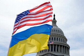 Трамп предложил американскую гарантию безопасности Украине и намекнул на обмен территориями