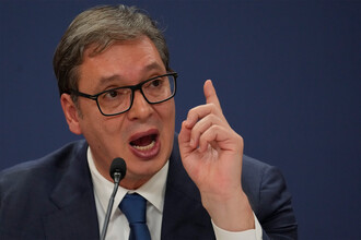 Сербские протесты перерастают в угрозы насилия: президент обвинил оппозицию в подготовке массового убийства