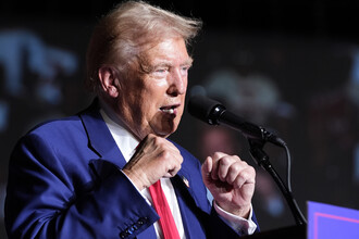 Трамп подарил Навроцкому символ американской идентичности