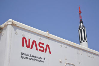 NASA продлевает контракт с TechTrans International для поддержки МКС и Россинских операций