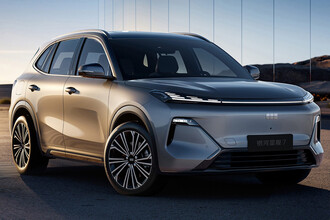 Geely Galaxy Starship 7 EM-i: Новый Гибридный Кроссовер для России