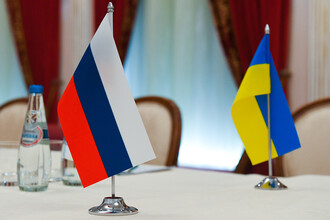 Переговоры Трампа и Путина об Украине: Возможная потеря территорий и новый план мира