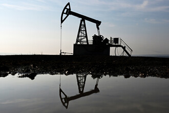 Кризис с поставками нефти: Румыния вводит режим ЧС из-за загрязненной азербайджанской нефти
