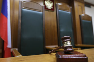 Севастопольский суд вынес суровые приговоры за госизмену: Мать и дочь получили 12 лет, а также случаи в Иркутской области и Москве
