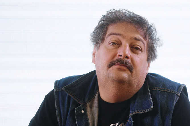 Быков заочно арестован в России по обвинению в распространении фейков о российской армии