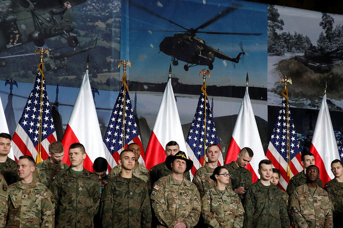 Белый дом: Подготовка к встрече Трампа и Навроцкого, обсуждение безопасности и сотрудничества