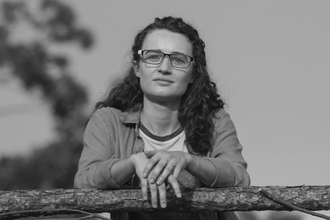 Умерла актриса Келли Мак, сыгравшая в «Ходячих мертвецах», из-за глиомы