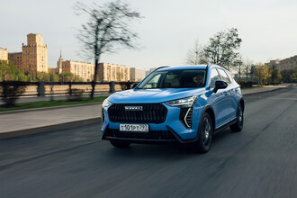 Lada Granta лидирует в продажах, но рынок автопрома России демонстрирует региональные особенности