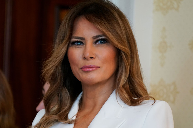 Ультиматум Трампа: Юристы требуют опровергнуть связь с Эпштейном и угрожают иском о миллиарде