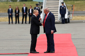 Трамп не ответил на вопрос о ‘послании’ Путину перед саммитом в Аляске