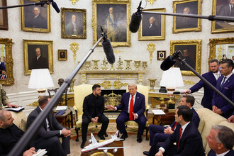 Европейские лидеры наблюдали за переговорами Трампа и Зеленского в Белом доме