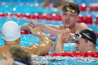 World Aquatics игнорирует успехи российских пловцов на чемпионате мира в Сингапуре