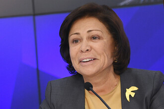 Ирина Роднина: Как олимпийская чемпионка относится к критике переезда в США