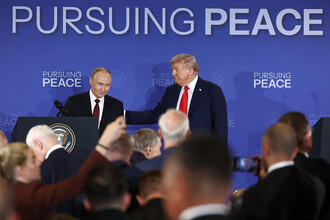 Смена риторики Трампа и опасения Киева по итогам переговоров с Путиным