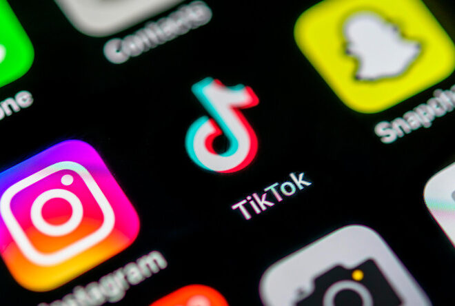 TikTok отрицает обвинения во вреде для подростков, называя их попыткой «сделать козла отпущения»