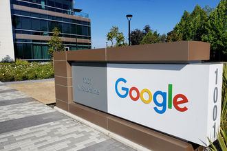 Google столкнулся с миллиардным штрафом из-за антиконкурентных практик в рекламном бизнесе
