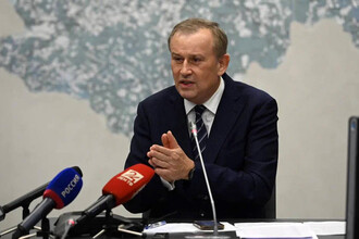 Александр Дрозденко уверенно побеждает на выборах губернатора Ленинградской области