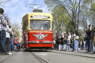 Движение ограничено в Москве из-за парада ретротранспорта и фестиваля ‘День ходьбы’