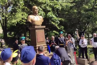 В Приморье открыли памятник Дзержинскому под музыку ‘Иисус Христос — суперзвезда’