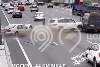 ДТП в Москве: три инцидента за день, пострадавшие и опрокинутые автомобили