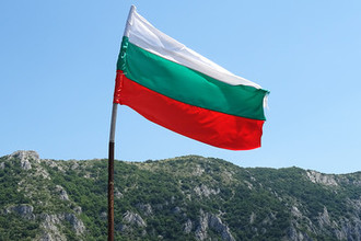 Протесты в Болгарии против введения евро: призывы к отставке и обвинения в экономическом давлении