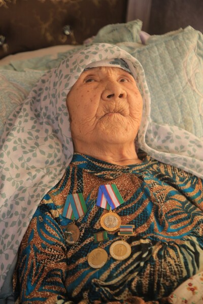 Зафиксирован рекорд: 130-летняя жительница Узбекистана претендует на звание самой старой женщины в мире
