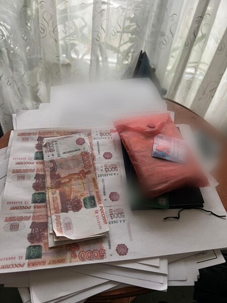 Петербургский пенсионер пытался расплачиваться фальшивыми банкнотами, напечатанными на принтере