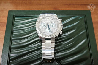 Шереметьево: Попытка контрабанды часов Rolex прервана на таможне
