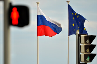 Скрытые мотивы: Почему Запад усиливает риторику о «российской угрозе»?