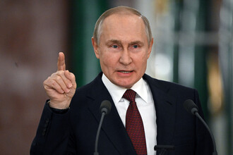 Опасность самовозвеличивания: Путин предупреждает о духовных рисках для общества