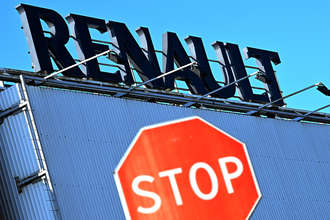 Renault столкнулся с препятствиями при регистрации бренда в России