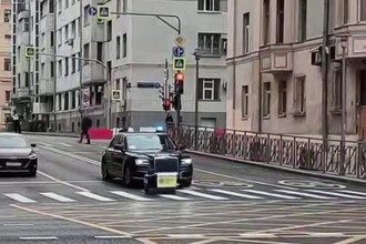 Робот-курьер проигнорировал Aurus Senat: новый вызов для правил дорожного движения