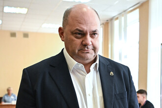 Новый скандал вокруг бывшего губернатора Курской области: взятка и обвинения в хищениях