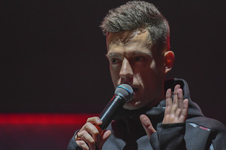 Юрий Дудь снял с себя регистрацию товарного знака «вДудь»